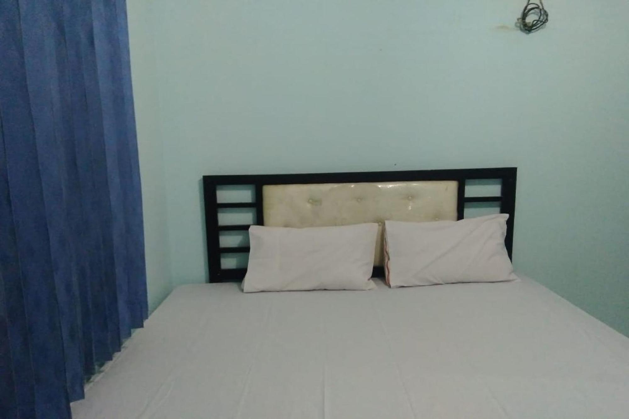Oyo 90766 Gardenia Boarding House Purwokerto Exterior foto