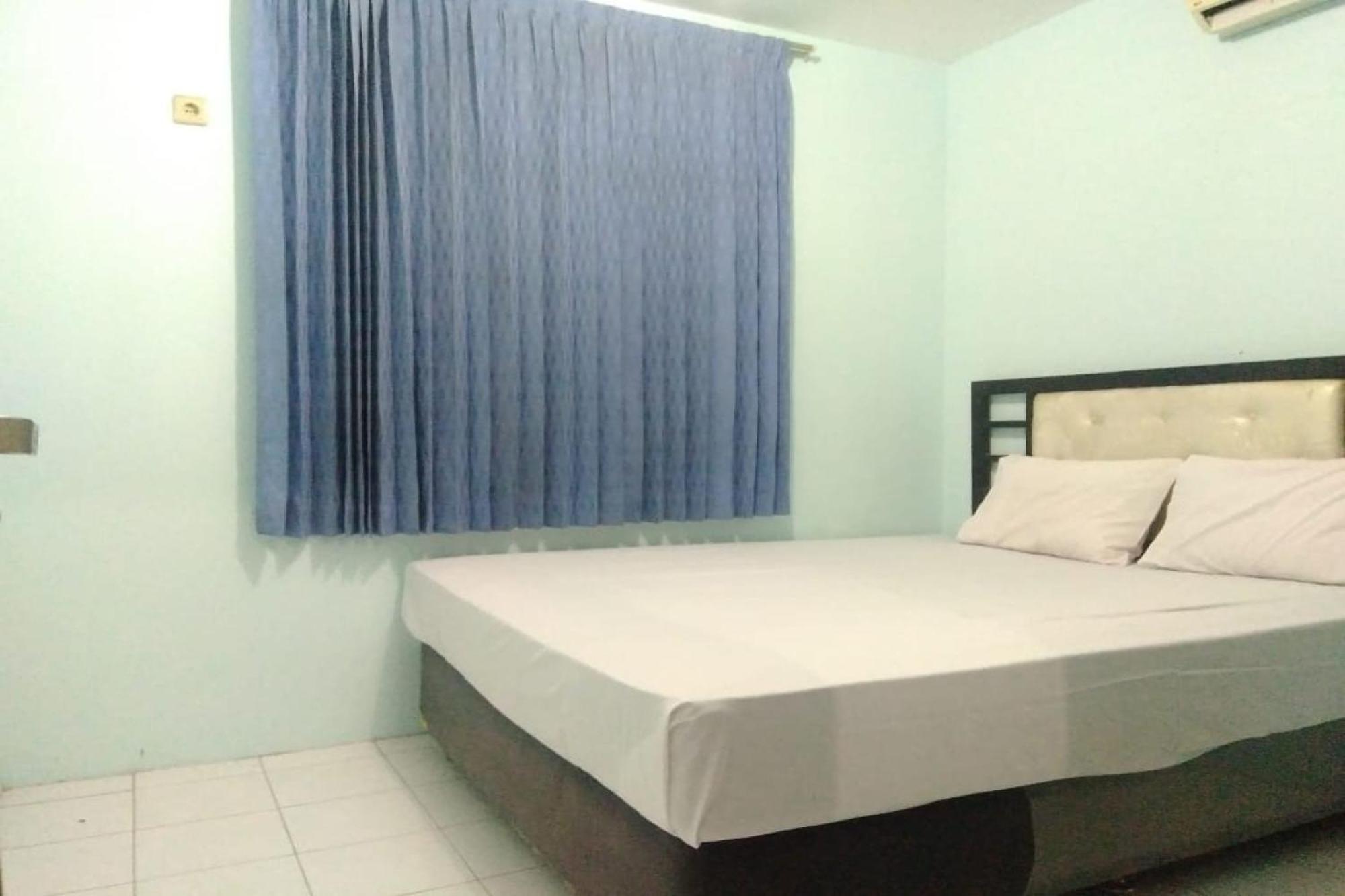 Oyo 90766 Gardenia Boarding House Purwokerto Exterior foto