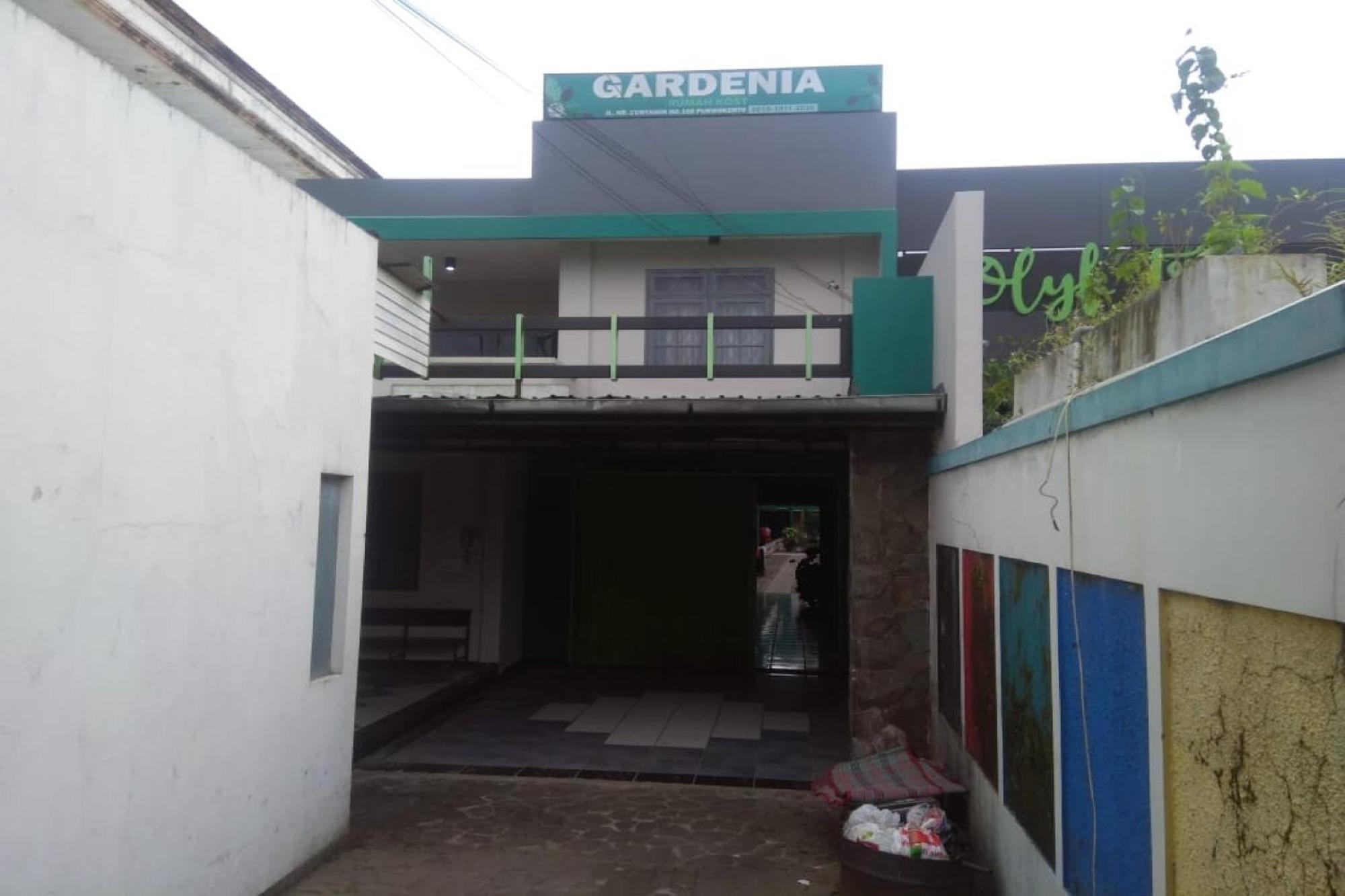 Oyo 90766 Gardenia Boarding House Purwokerto Exterior foto